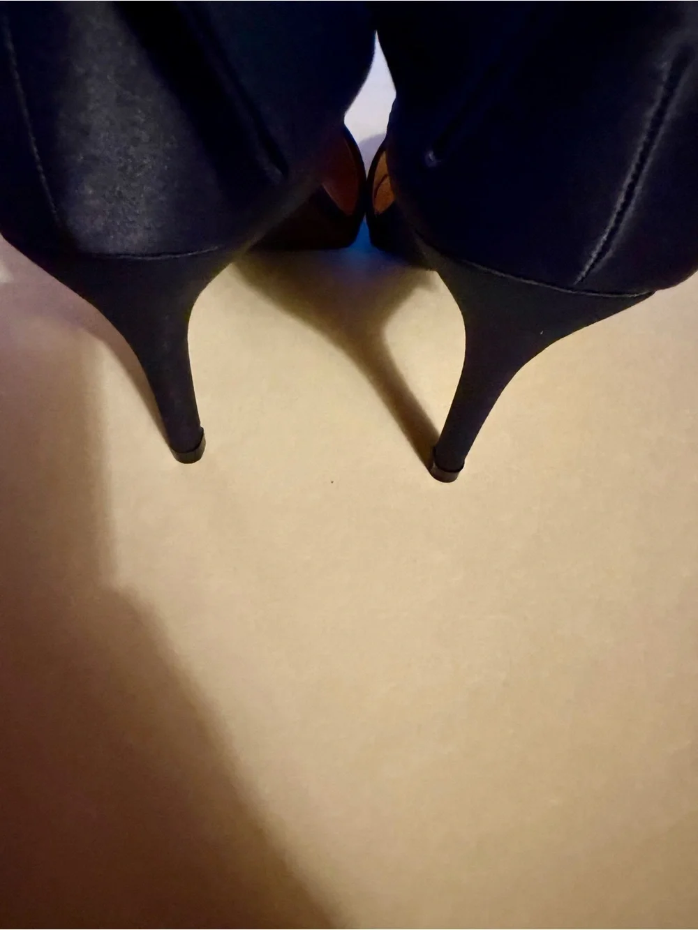 Journee Collection D’Orsay Bow Pump Size 11, Navy Blue Satin